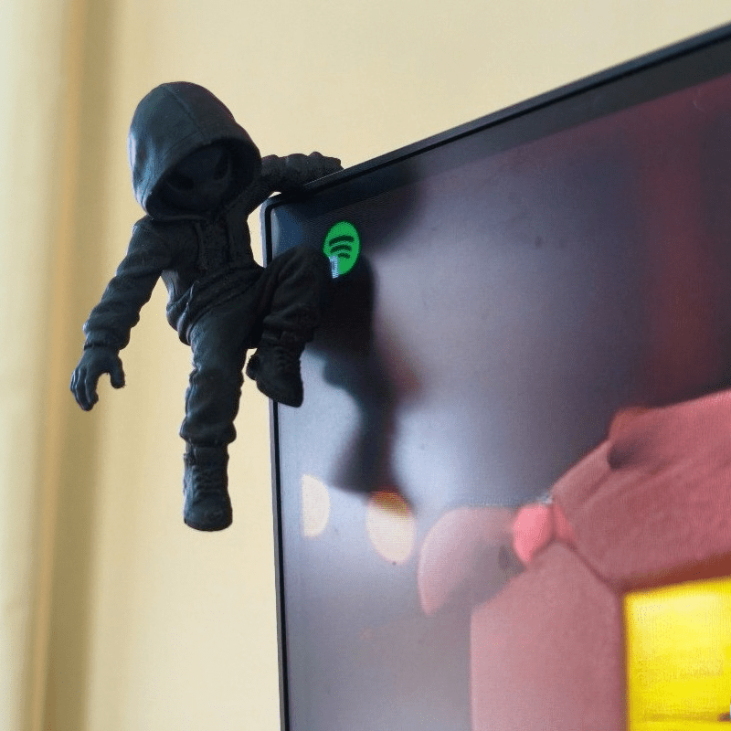 Climb Hoodie Alien Mini Statue - Retro Gaming Monitor avaliação e preço